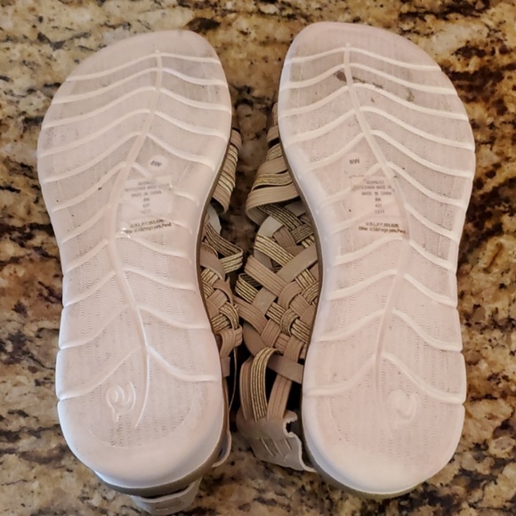 Easy~Spirit Space 2 Shoes - Picture 6 of 7